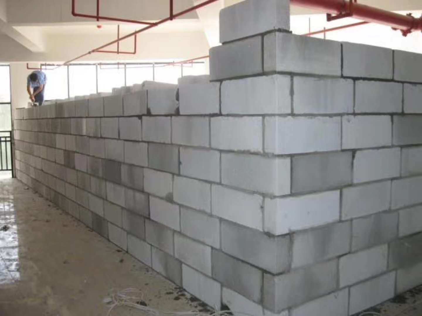 定陶蒸压加气混凝土砌块承重墙静力和抗震性能的研究